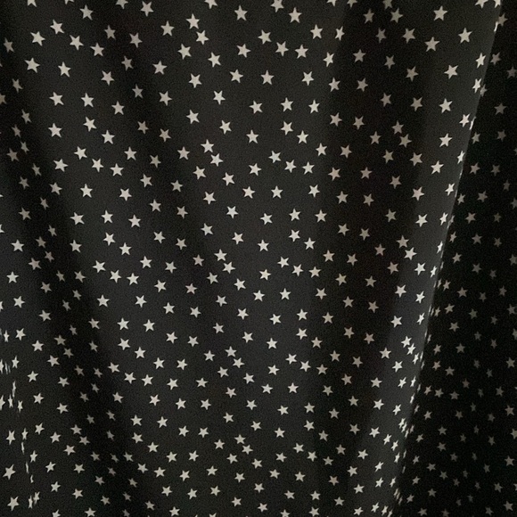 Torrid Black Star Sleeveless Tank Blouse Size 6 Emo Goth Indie Sleaze Plus Size - Picture 2 of 5